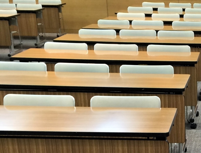 集団の授業についていくのが不安イメージ